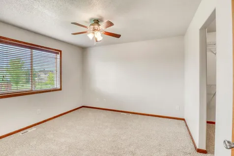 1217 37th Avenue S Moorhead MN 56560