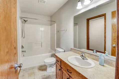 1217 37th Avenue S Moorhead MN 56560
