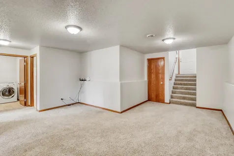 1217 37th Avenue S Moorhead MN 56560