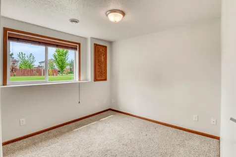 1217 37th Avenue S Moorhead MN 56560