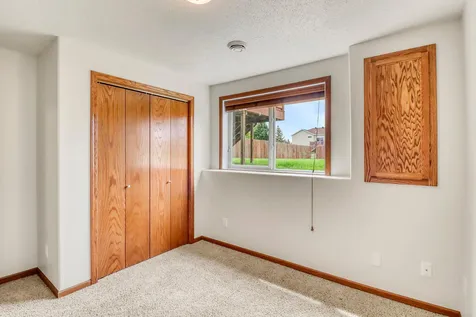 1217 37th Avenue S Moorhead MN 56560