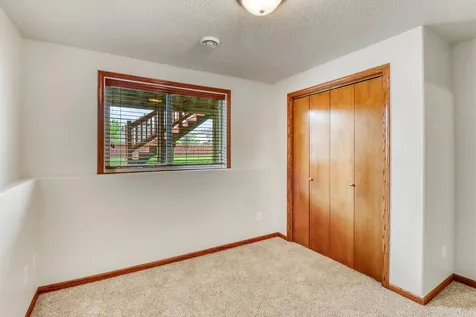 1217 37th Avenue S Moorhead MN 56560