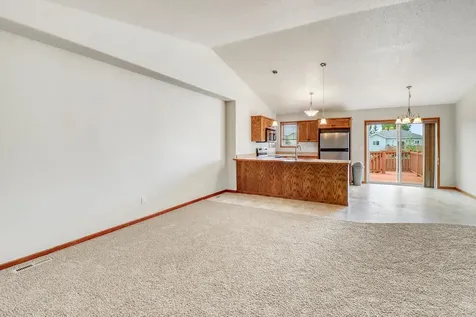1217 37th Avenue S Moorhead MN 56560