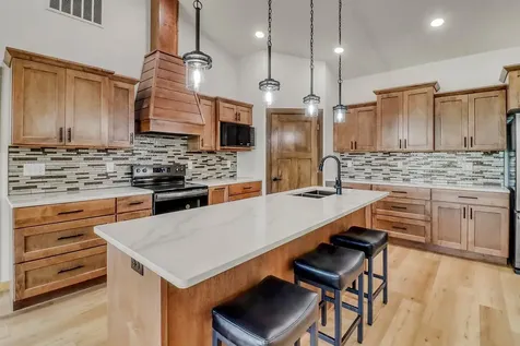 215 Emma Court Mapleton ND 58059
