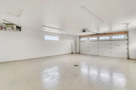215 Emma Court Mapleton ND 58059