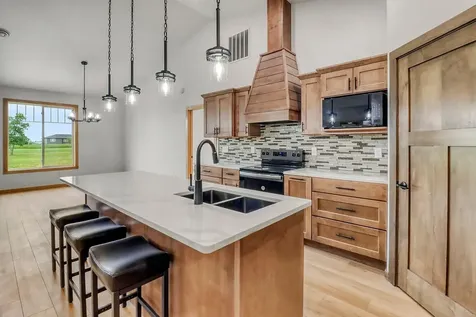 215 Emma Court Mapleton ND 58059