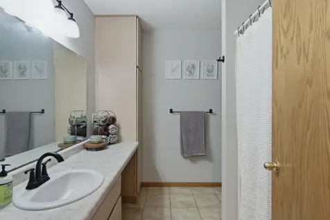 2231 Frank Street Eau Claire WI 54703