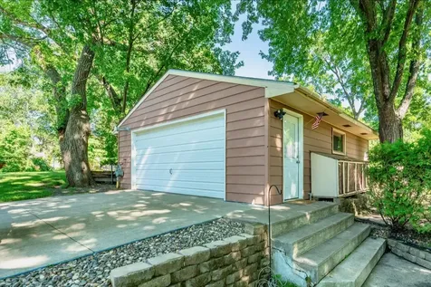315 N Concord Street Fergus Falls MN 56537