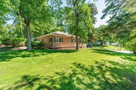 315 N Concord Street Fergus Falls MN 56537
