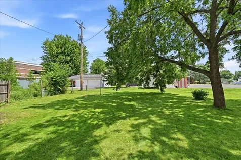 117 S Market Street Belle Plaine MN 56011
