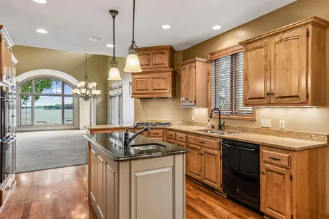 4531 Island View Drive Mound MN 55364