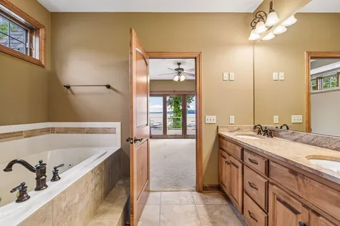 4531 Island View Drive Mound MN 55364