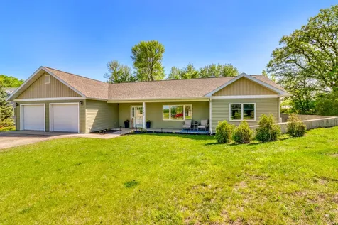 1190 Bay Ridge Drive Detroit Lakes MN 56501