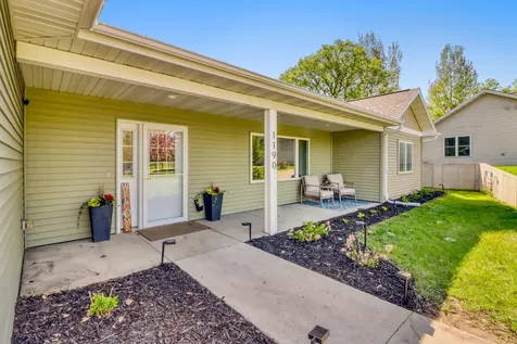 1190 Bay Ridge Drive Detroit Lakes MN 56501