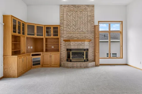 7690 Gibraltar Terrace Apple Valley MN 55124