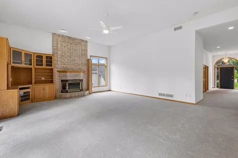 7690 Gibraltar Terrace Apple Valley MN 55124