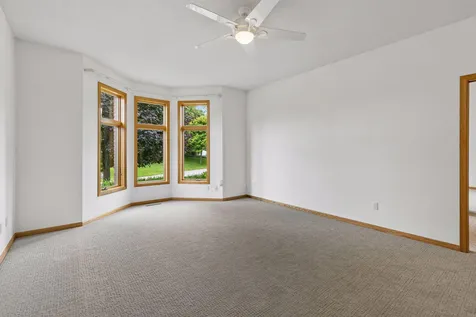 7690 Gibraltar Terrace Apple Valley MN 55124