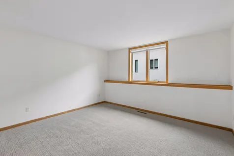 7690 Gibraltar Terrace Apple Valley MN 55124