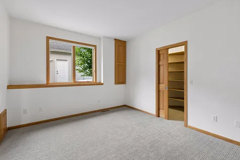 7690 Gibraltar Terrace Apple Valley MN 55124