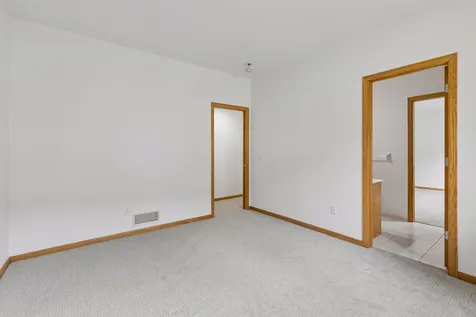 7690 Gibraltar Terrace Apple Valley MN 55124