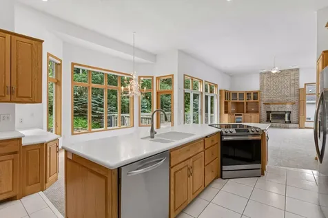 7690 Gibraltar Terrace Apple Valley MN 55124