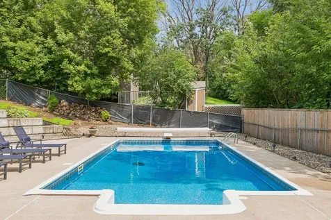 2480 Ariel Street N North Saint Paul MN 55109