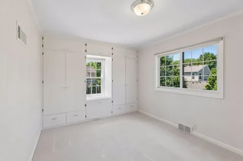 671 Josephine Place Saint Paul MN 55116