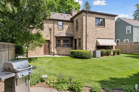 671 Josephine Place Saint Paul MN 55116