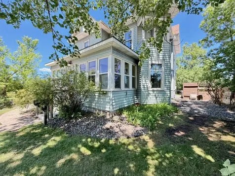 212 W Junius Avenue Fergus Falls MN 56537
