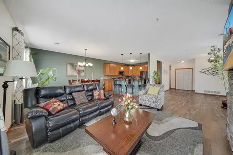 4926 Bisset Lane Inver Grove Heights MN 55076