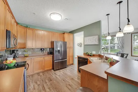 4926 Bisset Lane Inver Grove Heights MN 55076