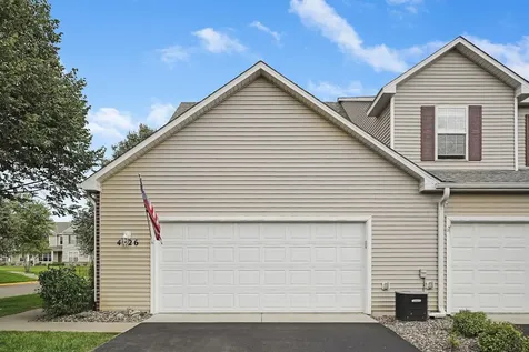 4926 Bisset Lane Inver Grove Heights MN 55076