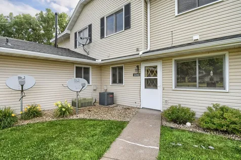 11345 Ibis Street NW Coon Rapids MN 55433