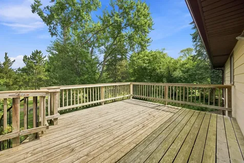 631 Transit Avenue W Roseville MN 55113