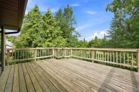 631 Transit Avenue W Roseville MN 55113