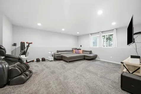 5848 Deb Drive W West Fargo ND 58078