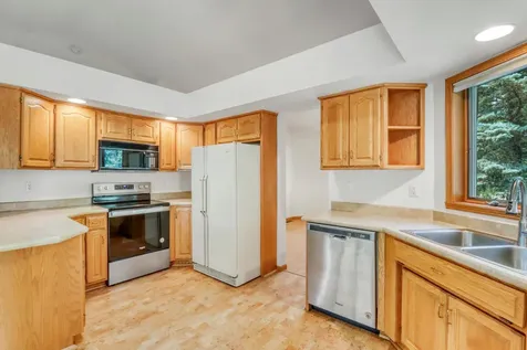 1637 Long Bridge Road Detroit Lakes MN 56501