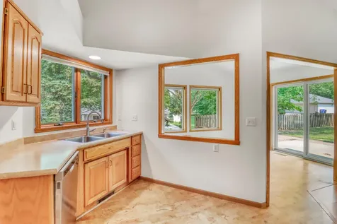 1637 Long Bridge Road Detroit Lakes MN 56501