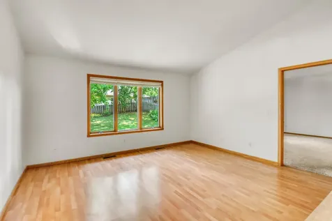 1637 Long Bridge Road Detroit Lakes MN 56501