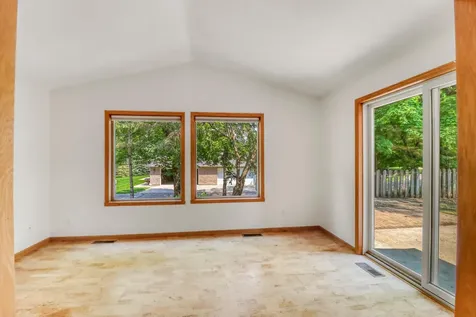 1637 Long Bridge Road Detroit Lakes MN 56501