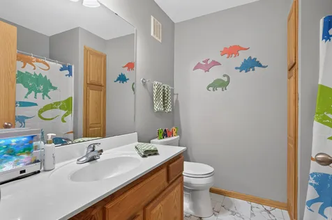20053 Heritage Drive Lakeville MN 55044