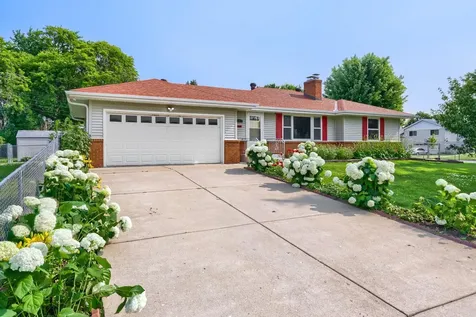 900 W 84th Street Bloomington MN 55420
