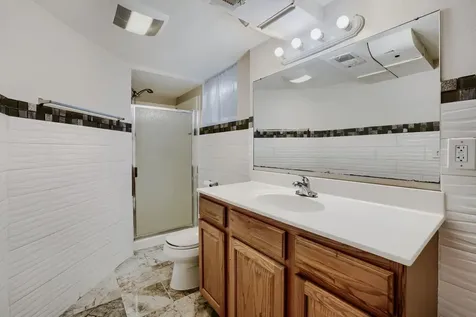 900 W 84th Street Bloomington MN 55420