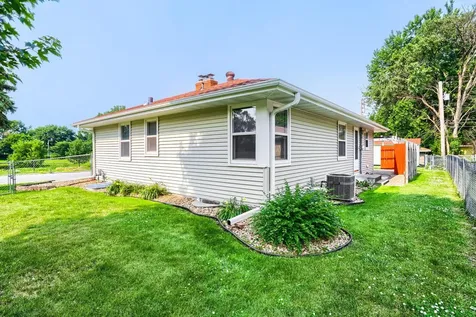 900 W 84th Street Bloomington MN 55420
