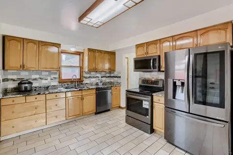 900 W 84th Street Bloomington MN 55420