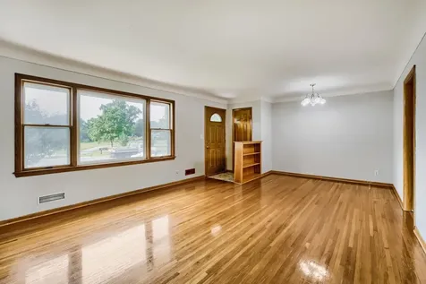 900 W 84th Street Bloomington MN 55420