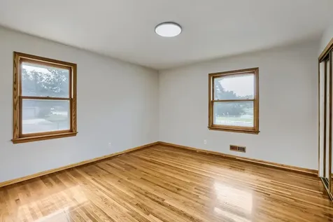 900 W 84th Street Bloomington MN 55420