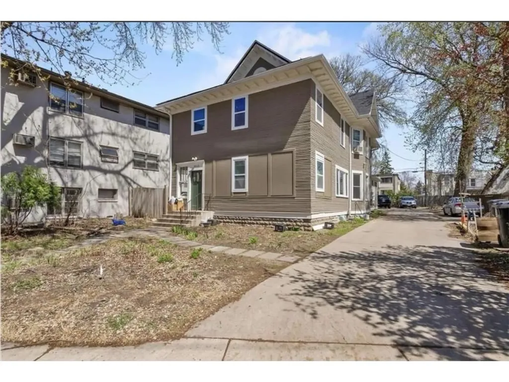 3213 Minnehaha Avenue Minneapolis MN 55406