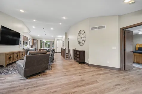 15824 Cicerone Path Rosemount MN 55068