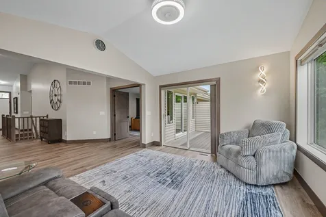 15824 Cicerone Path Rosemount MN 55068